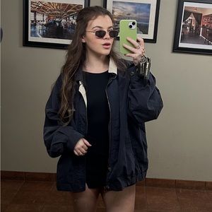 Meet your Posher, Skylar